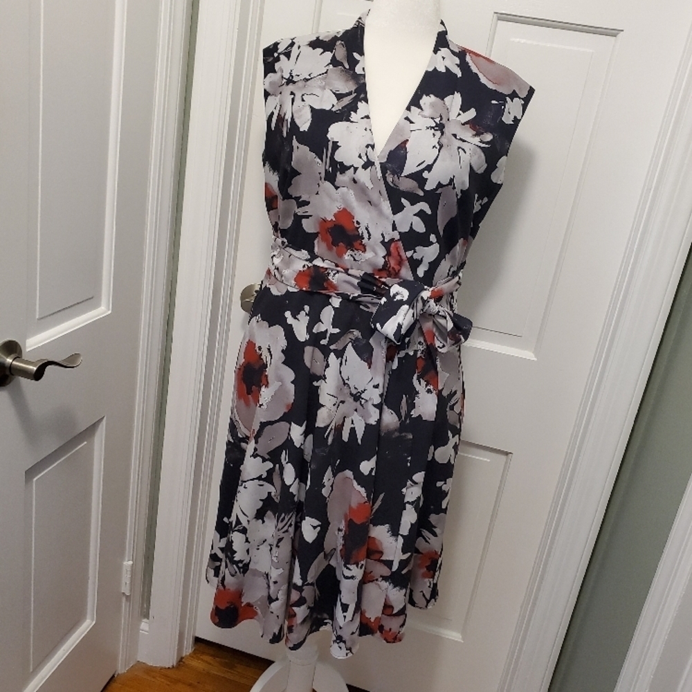 Floral Wrap Midi Dress